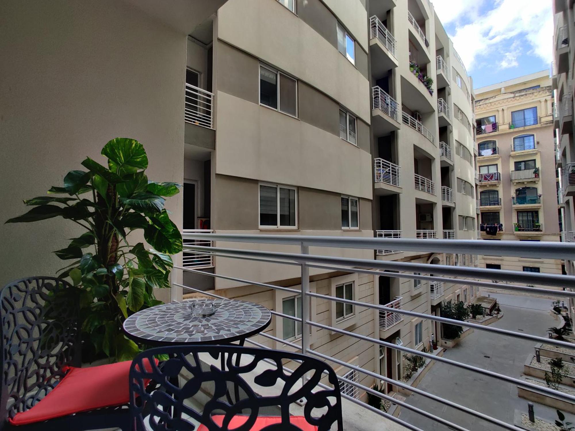 Depiro Point Deluxe - Modern, Designer Apartment 2 Minutes Away From Popular Sliema Seafront エクステリア 写真
